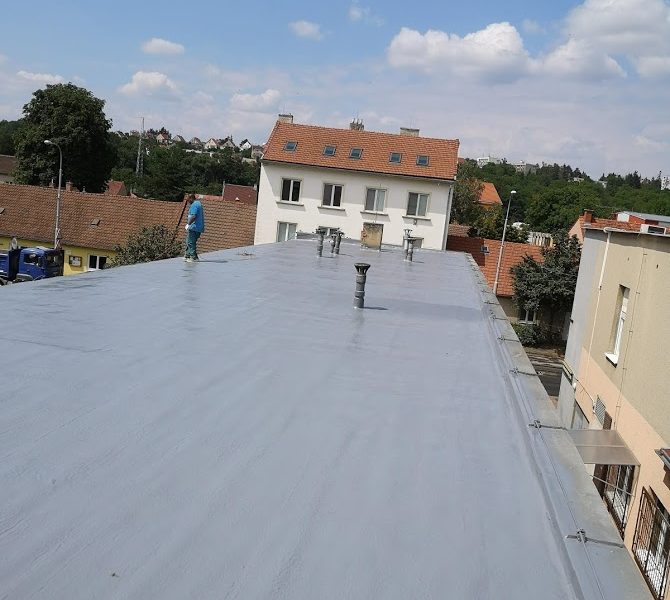 Zateplení ploché střechy, výrobní hala