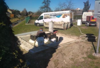 Přečerpávací jímky