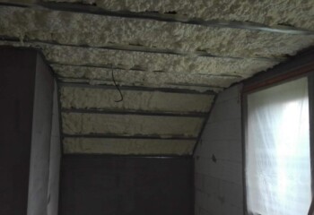 Izolace střechy, sádrokartonový záklop