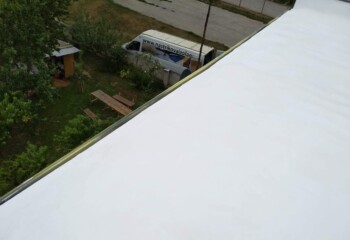 Střecha se silikonovým povrchem GacoProEco Kvalitní střecha na rodinném domě