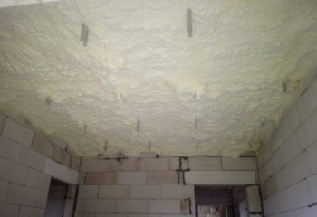 Zateplení stropu bungalovu